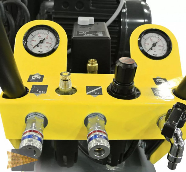 1121490010 Kompressor UNM 410-10-50 WX Komfort